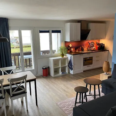 Apartment Spring *