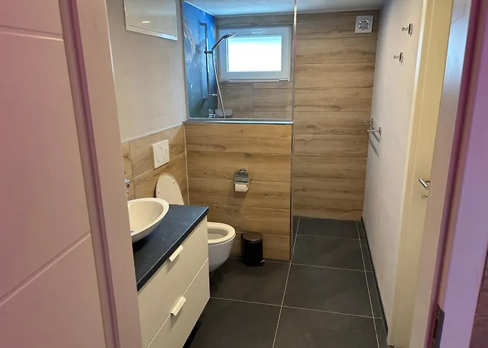 Spring شقة ميرنغن